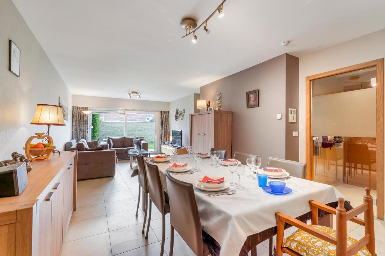 Luxury Apartment With Garden Close To The Beach Oostende Exteriör bild