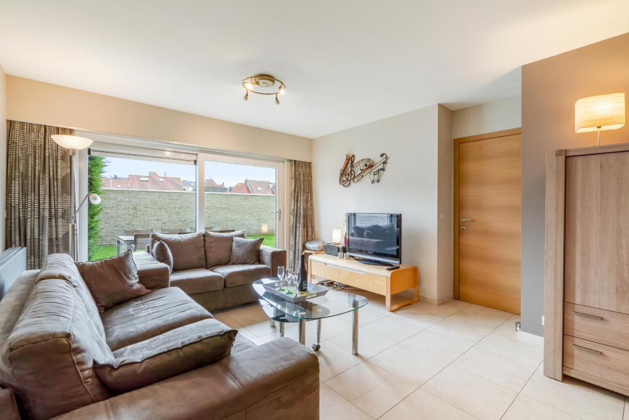 Luxury Apartment With Garden Close To The Beach Oostende Exteriör bild